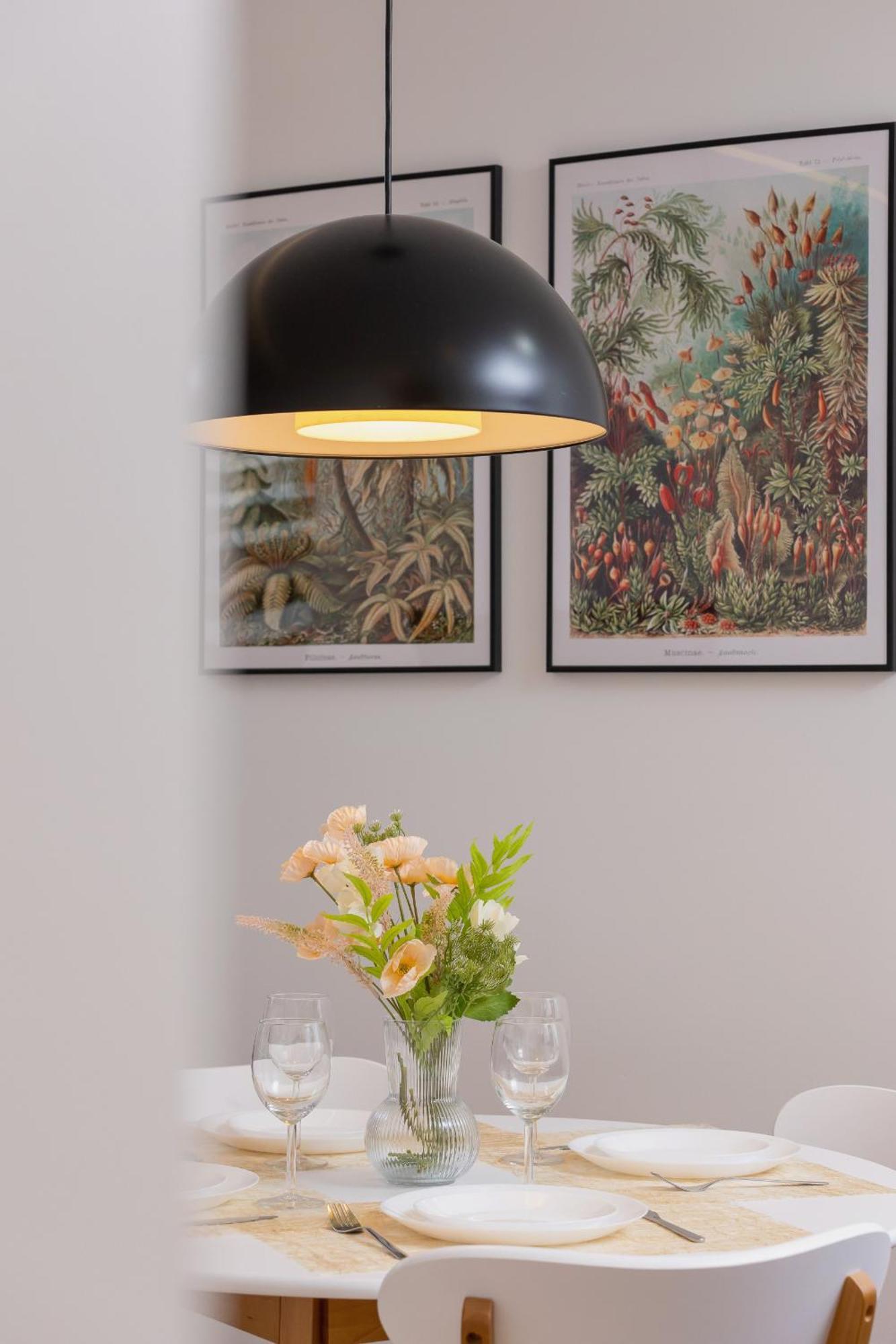 Dworska Modern Apartment In Zabrze By Rent Like Home Buitenkant foto